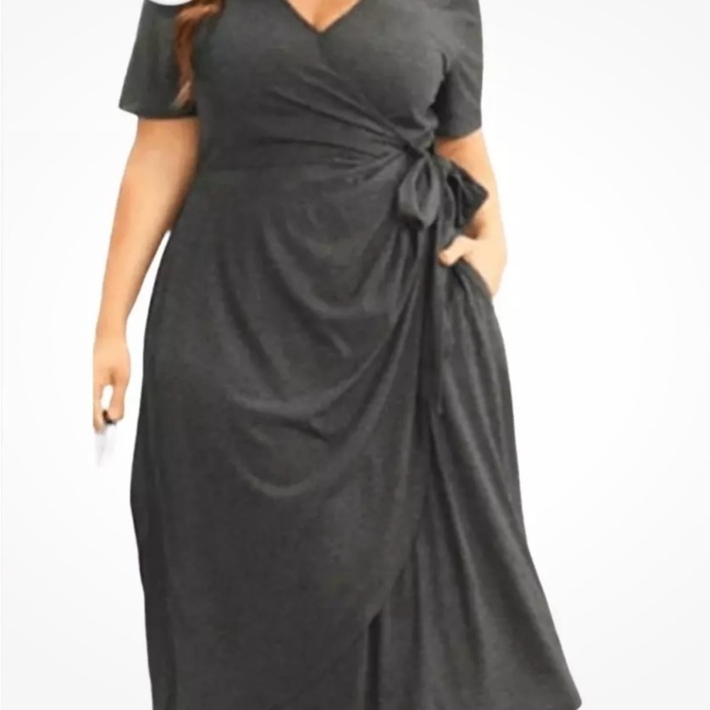 BloomChic Heathered Green Wrap Dress-Knots in front-Dome fastener-Size 22-26 NWT - Picture 2 of 11